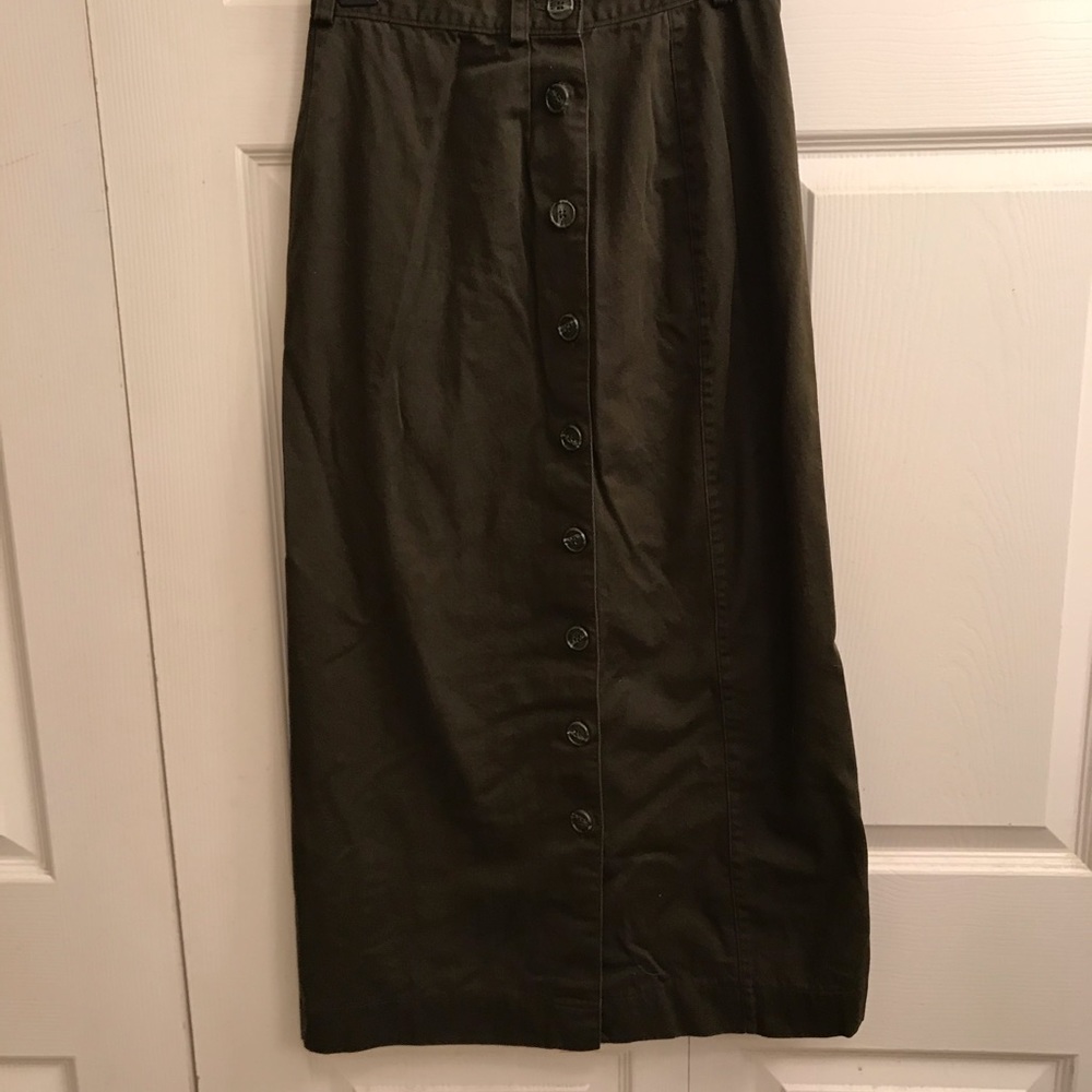 Van Heusen skirt